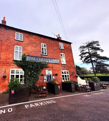 Everards - Cheney Arms - Outside 4.jpg