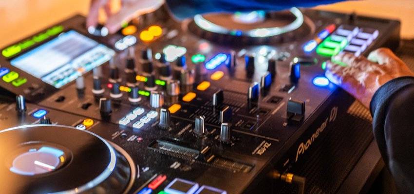 Landscape Photo Size (2).jpg