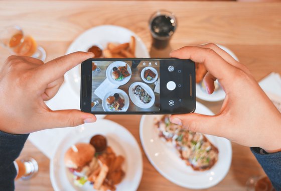 eaters-collective-i_xVfNtQjwI-unsplash.jpg